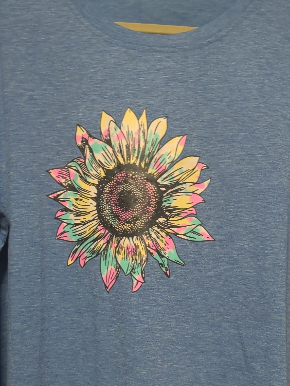 Daisy flower - blue